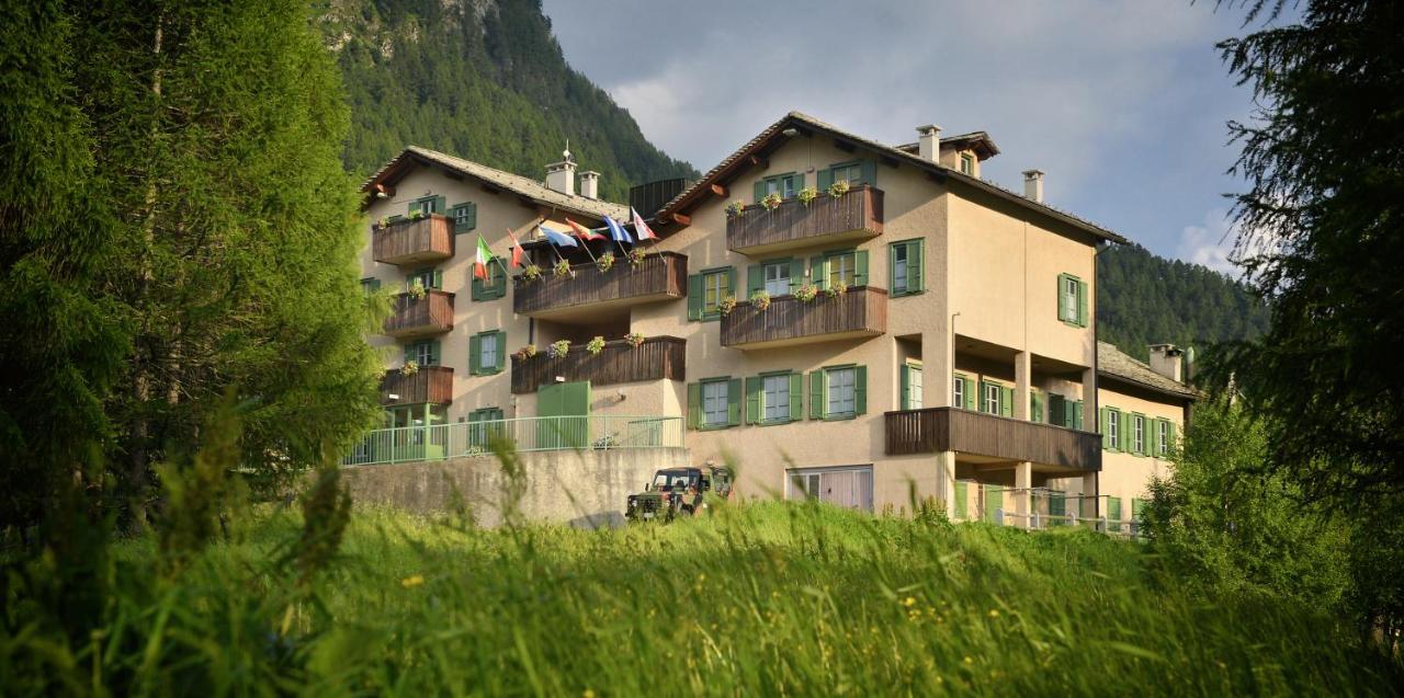 Albergo Casa Alpina San Luigi Campodolcino Exteriér fotografie